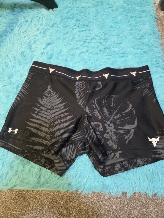 Under Armour Pants - Under Armour Black Botanical Performance Shorts
